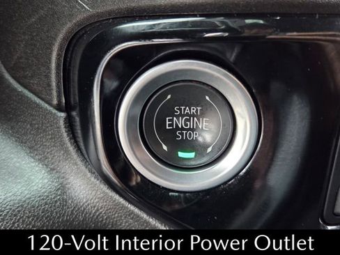 Used 2025 Chevrolet Silverado 1500 LT image 28