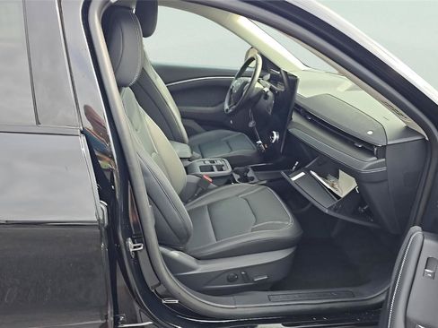 Certified 2025 Ford Mustang Mach-E Premium AWD/4WD image 6