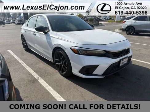 Used 2024 Honda Civic Sport image 2