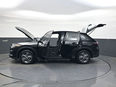 New 2026 Honda HR-V LX image 35