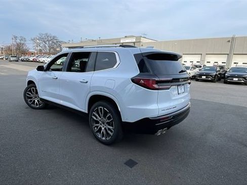 New 2026 GMC Acadia Denali Ultimate AWD/4WD image 5