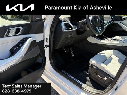Used 2026 BMW X5 xDrive40i AWD/4WD image 17