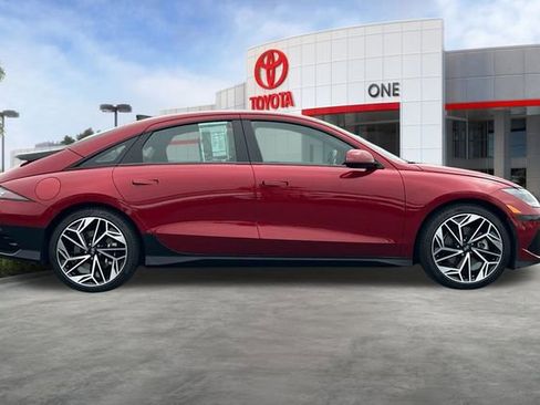 Used 2023 Hyundai Ioniq 6 SEL RWD image 3
