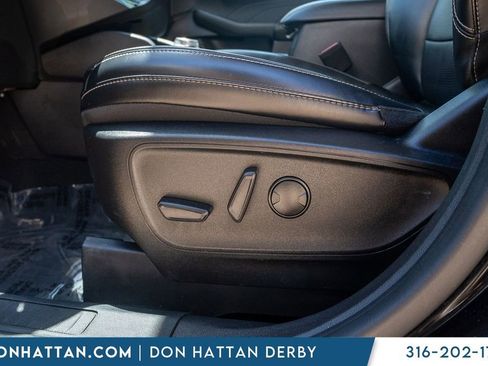 Used 2023 Ford Escape Platinum AWD/4WD image 18