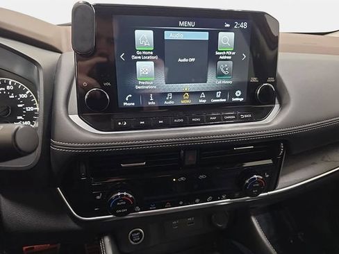 Used 2021 Nissan Rogue SL w/ Premium Package AWD/4WD image 19