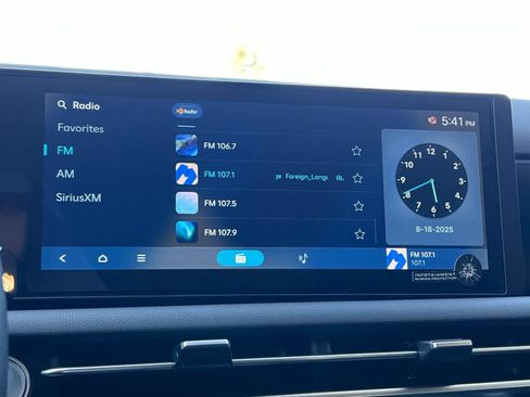 New 2025 Hyundai Tucson SE image 17