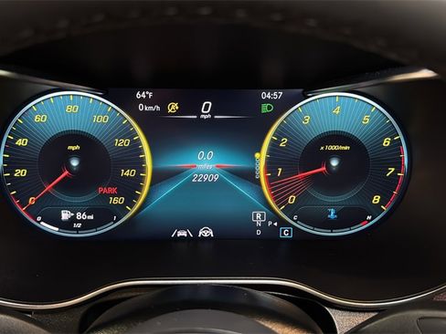 Used 2022 Mercedes-Benz GLC 300 4MATIC image 32