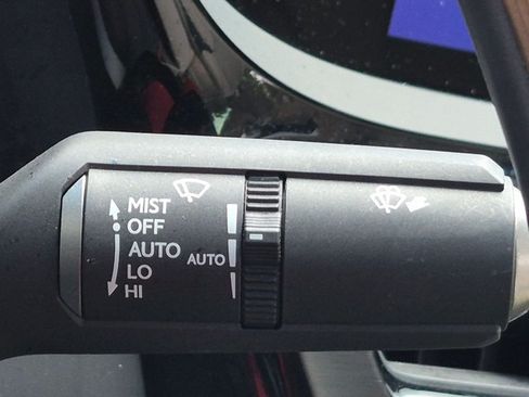Used 2024 Lexus ES 350 w/ Technology Package FWD image 10