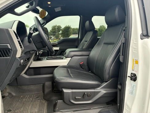 Used 2022 Ford F250 Lariat w/ Chrome Package AWD/4WD image 15