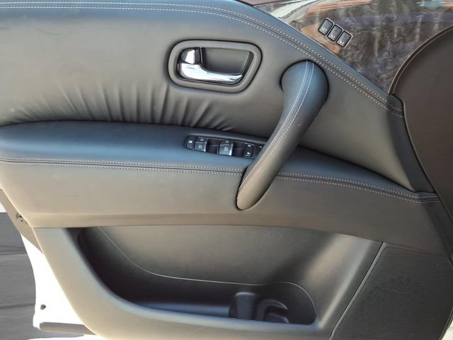 Used 2024 Nissan Armada Platinum w/ Captain's Chairs Package RWD image 13
