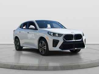 Used 2025 BMW X2 xDrive28i video 1