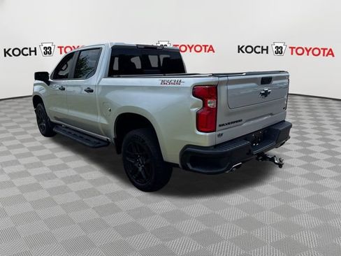 Used 2022 Chevrolet Silverado 1500 LT Trail Boss w/ Convenience Package II AWD/4WD image 6