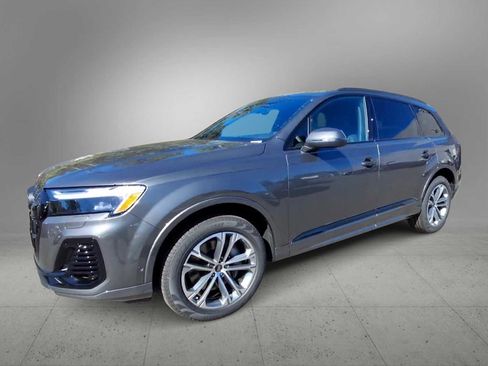 New 2026 Audi Q7 Premium image 4