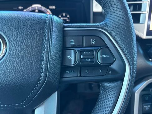 Used 2025 Toyota Tundra Limited image 19