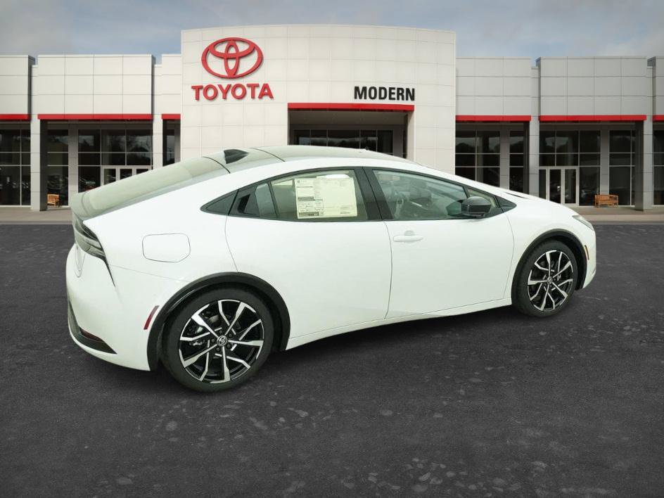 New 2026 Toyota Prius Plug-In Hybrid w/ Limited Premium Package FWD image 19