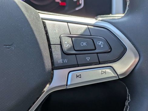 Used 2023 Volkswagen Atlas SE w/ Panoramic Sunroof Package image 29