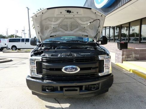 Used 2019 Ford F250 XL RWD image 8