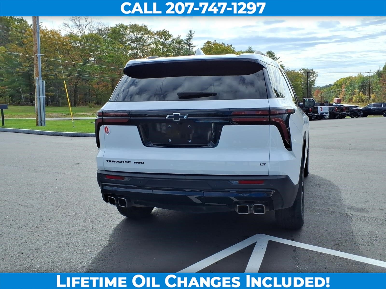 Used 2024 Chevrolet Traverse LT w/ Midnight/Sport Edition AWD/4WD image 6
