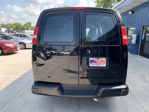 Used 2019 Chevrolet Express 2500 w/ Driver Convenience Package RWD image 7