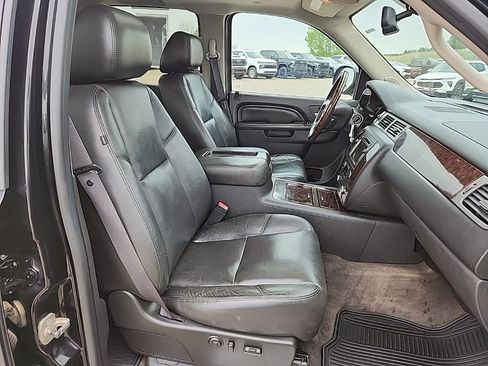 Used 2011 GMC Sierra 1500 Denali AWD/4WD image 38