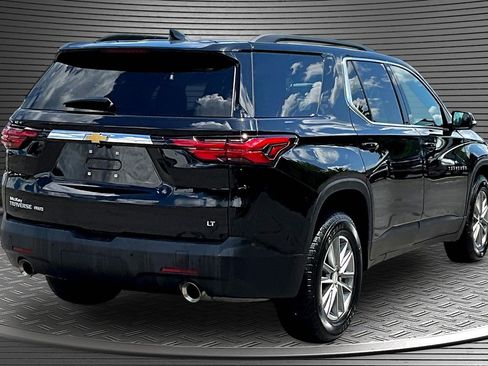 Used 2023 Chevrolet Traverse LT AWD/4WD image 6