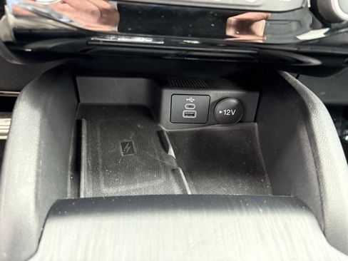 Used 2024 Ford Escape ST-Line Elite w/ Premium Technology Package image 27