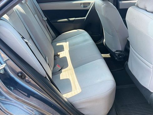 Used 2014 Toyota Corolla LE FWD image 29