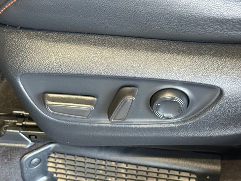 Certified 2023 Toyota Sienna XSE image 23