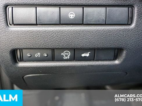 Used 2025 Nissan Rogue SV image 45