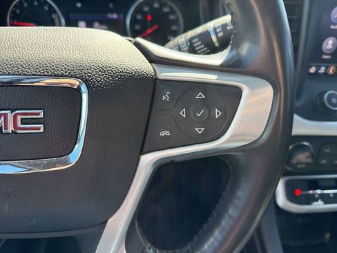 Used 2020 GMC Acadia SLT w/ LPO, Floor Liner Package image 9