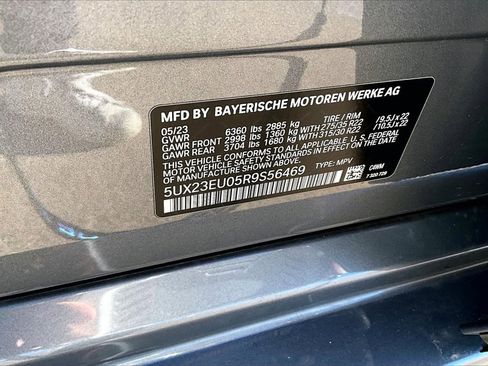 Used 2024 BMW X5 xDrive40i w/ M Sport Package image 33
