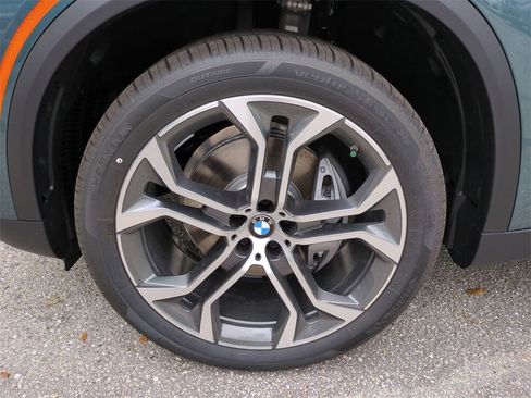 New 2026 BMW X5 sDrive40i w/ Climate Comfort Package image 10