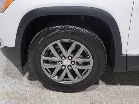 Used 2018 GMC Acadia SLT AWD/4WD image 7