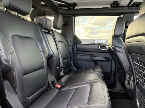 New 2025 Ford Bronco Badlands w/ Sasquatch Package image 65