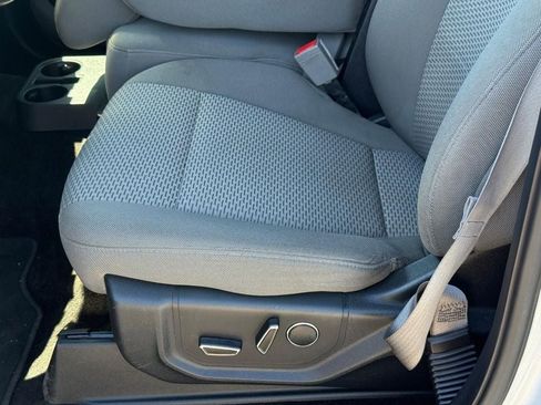Used 2018 Ford F150 XLT w/ Equipment Group 302A Luxury AWD/4WD image 17