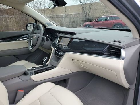 Certified 2024 Cadillac XT6 Premium Luxury w/ LPO, Floor Liner Package image 30