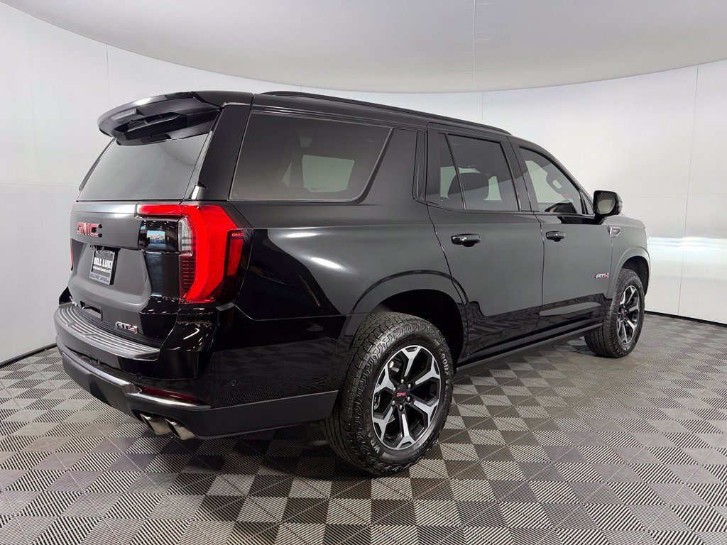 Used 2026 GMC Yukon AT4 w/ AT4 Premium Package AWD/4WD image 7