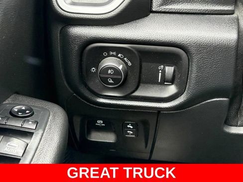 Used 2021 RAM 1500 Big Horn RWD image 19