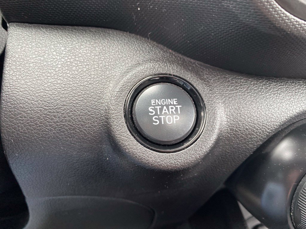 Certified 2024 Hyundai Venue SEL FWD image 22