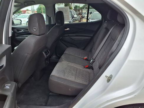 Used 2024 Chevrolet Equinox LT FWD image 14