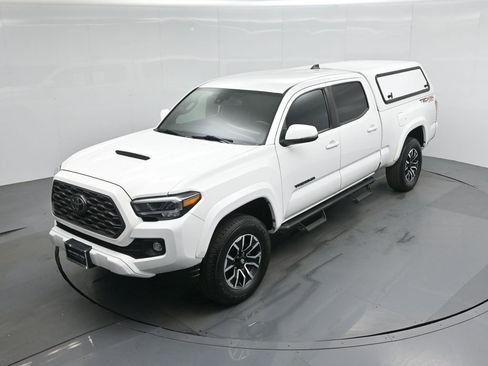Used 2022 Toyota Tacoma TRD Sport image 31