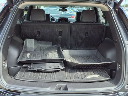 Used 2024 Chevrolet Blazer LT w/ LPO, Floor Liner Package FWD image 14