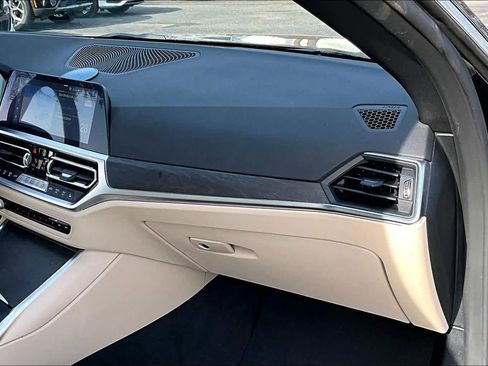 Used 2021 BMW 430i Convertible w/ Premium Package 2 image 19