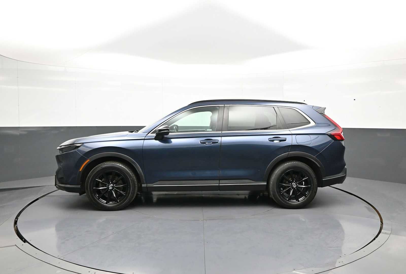 Used 2024 Honda CR-V Sport image 9