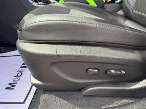 Used 2022 Buick Encore Preferred w/ Safety Package image 30