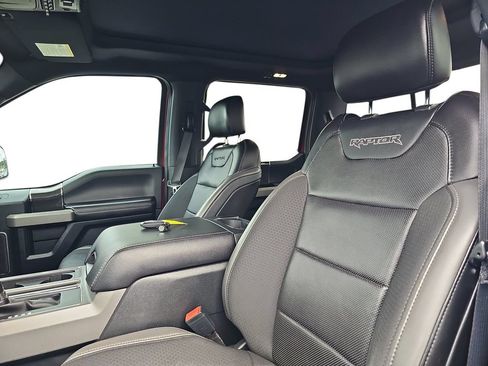 Used 2019 Ford F150 Raptor w/ Equipment Group 802A Luxury AWD/4WD image 15