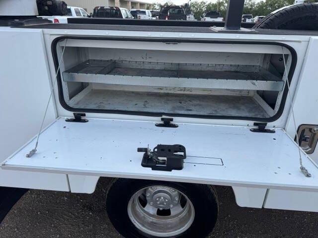 Used 2024 RAM 3500 Tradesman AWD/4WD image 17
