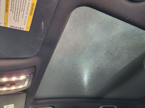 Used 2022 Mercedes-Benz GLE 450 4MATIC image 25