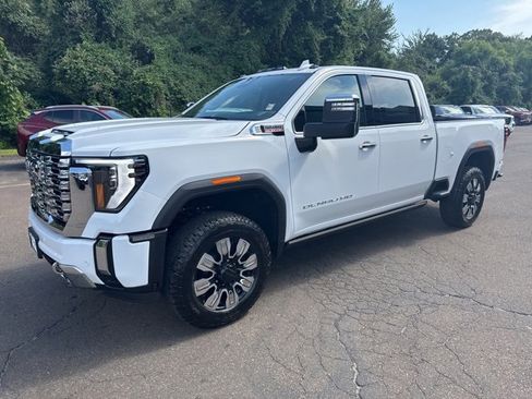 New 2025 GMC Sierra 2500 Denali w/ Denali Reserve Package image 1