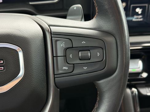 Used 2022 GMC Sierra 1500 AT4 w/ AT4 Premium Package image 17